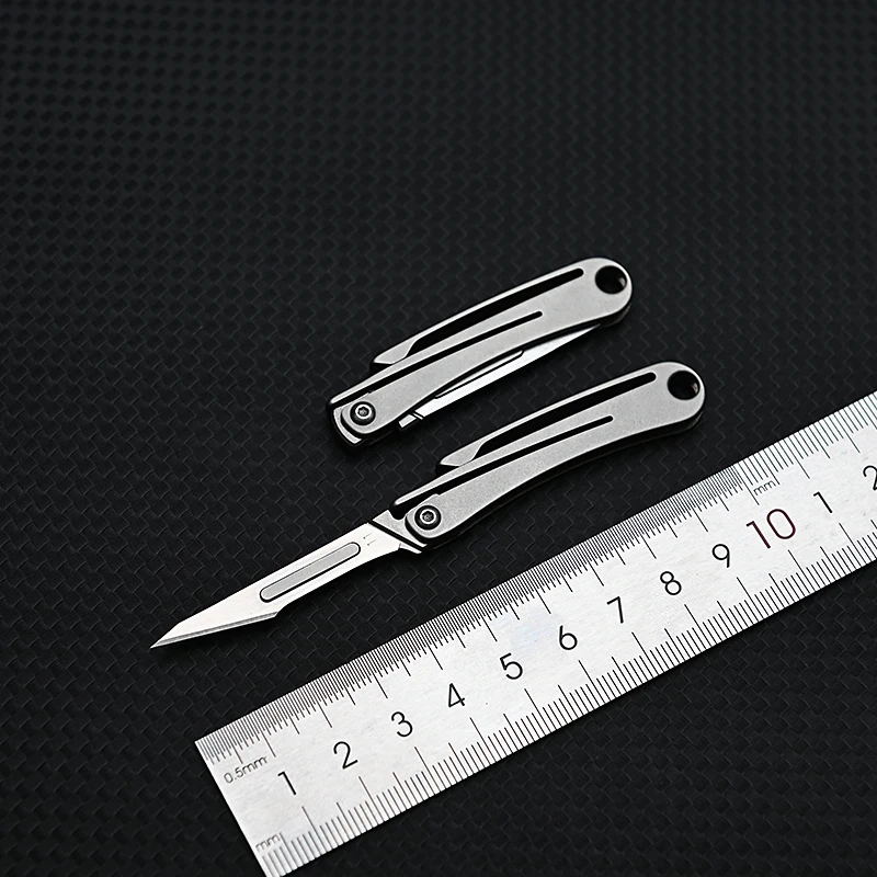 Yeni Mini Titanyum Alaşımlı Neşter Hızlı Açık Tıbbi Katlanır Bıçak EDC Açık Açma Çakı ile 10 adet Değiştirilebilir Bıçaklar Görüntü 5